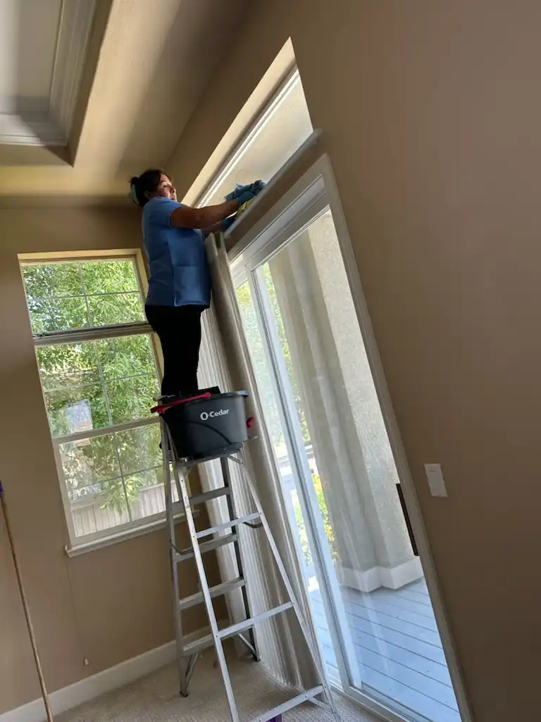 c6dfdcb03a2142d8a3485a1de9be896d